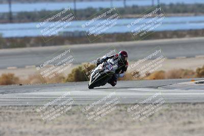 media/Nov-16-2025-Race Pace (Sun) [[8c5fa54630]]/Verified Riders/3-Turn 14 (1045am)/